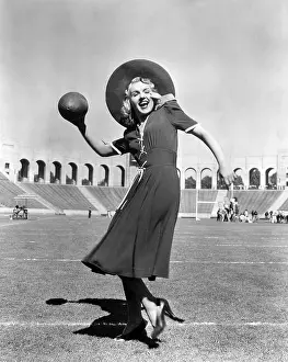Quarterback: Go long!