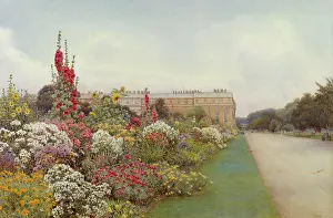 The Long Border, Hampton Court Palace