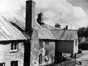 Modernised: LONGLANDS FARMHOUSE