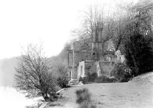 Longleat: Longleat, Shearwater c1960