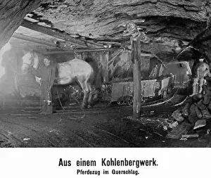 Seam: Look into a tunnel, 1909