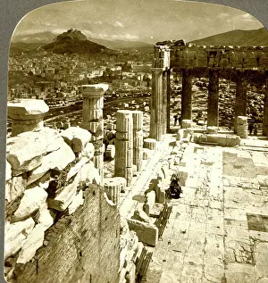 Stereo: Looking from the Parthenon over Athens