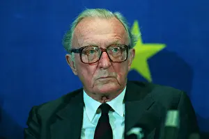Yugo: Lord Carrington