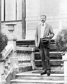 Kitchener: Lord Kitchener in Cairo, Egypt