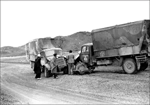 Thar: Lorries in the Thar Desert, India