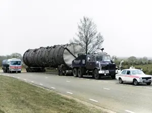 Oncolourisedpic: LORRY IN A JAM