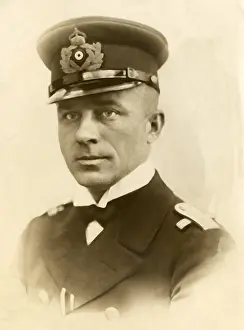 Lothar: Lothar von Arnauld de la Perriere
