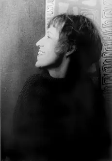 Lenya: Lotte Lenya (1898-1981), Austrian singer ?
