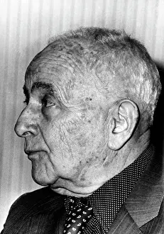 Poetic: Louis Aragon