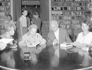 Triolet: Louis Aragon - Else Triolet - autograph