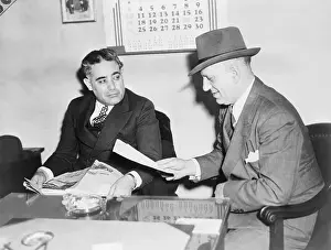 Mobsters: Louis Capone (1896-1944), being questioned ?