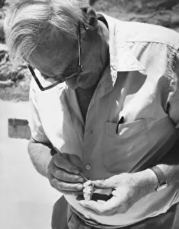 Olduvai: Louis Leakey, Kenyan Archeologist