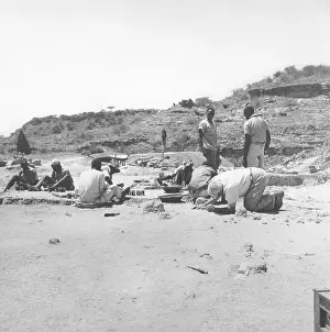 Olduvai: Louis Leakey at Olduvai Site