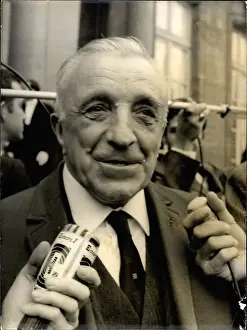 Neel: Louis Neel, Nobel Prize winner, leaving Elysee Palace, Paris