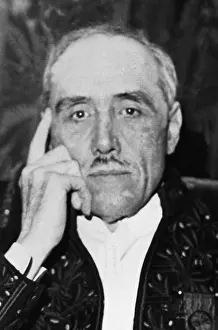 Broglie: Louis Viktor de Broglie, 1942