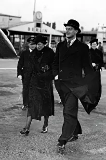 Gemahlin: Louise Bernadotte