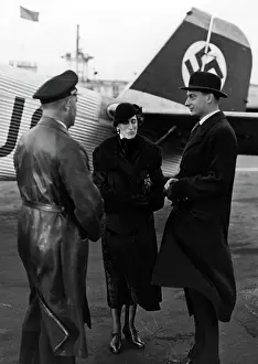 Gemahlin: Louise Bernadotte