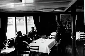 Augsburg: Lounge in the passenger steamer Augsburg, 1931