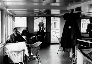 Augsburg: Lounge in the passenger steamer Augsburg, 1931