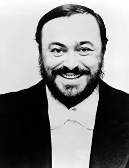 Luciano: LUCIANO PAVAROTTI
