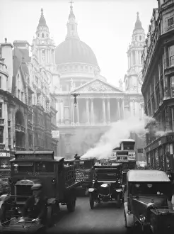 Looming: LUDGATE HILL 1930S