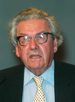 Ludovic: Ludovic Kennedy