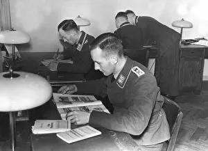 Desks: Luftwaffe officers during their training, 1938