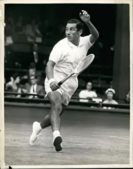 Versus: Luis Ayala in tennis match at Wimbledon
