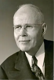 Particles: Luis Walter Alvarez, American Physicist