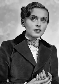 Ullrich: Luise Ullrich in The ABC of Love, 1935
