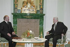 Lukashenko: Lukashenko visits Russia
