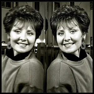 Mclaughlin: Lulu - Scottish Singer