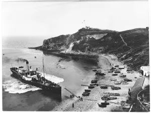 Lulworth: LULWORTH COVE - 1925