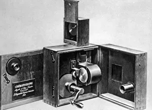 Lumiere: The Lumiere Cinematographe, introduced in ?