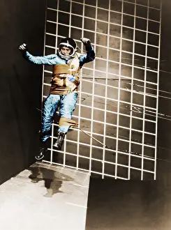 Weightlessness: Lunar Gravity Research