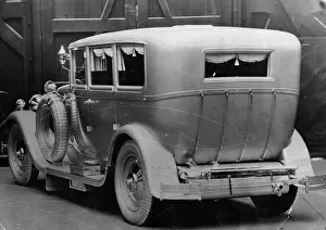 Luxuries: LUXURIOUS CAR