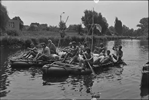 Paddlers: Luznice River, paddlers, raft