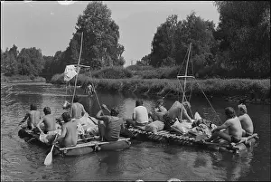 Paddlers: Luznice River, paddlers, raft