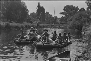 Paddlers: Luznice River, paddlers, raft