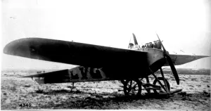 Forwd: L.V.G. EI (forward view, on the ground)
