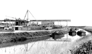 Lydney: Lydney, the Canal c1960
