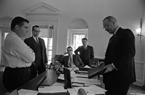 Transitions: Lyndon Johnson with former Kennedy staff ?