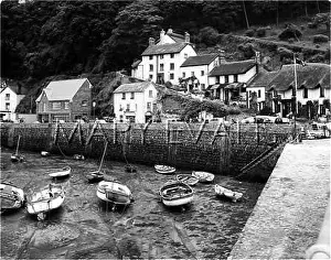 Overlook: LYNMOUTH/LYNTON