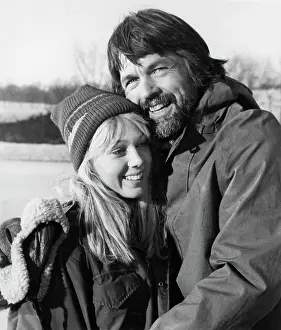 Skerritt: Lynn-Holly Johnson - Tom Skerritt