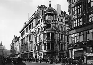 Photo Union Collection: Lyons Corner House, central London
