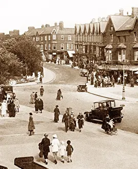 Lytham: Lytham St. Annes Square and Crescent probably 1920s