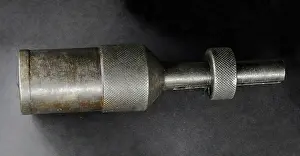 Attachment: M 1917 grenade launcher for attachment to Mauser