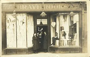 Drapers: M Braybrooks, Drapers, Bexleyheath