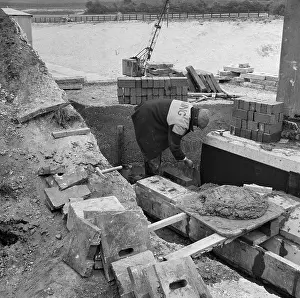 M1 Motorway, Structure 9 Luton-Dunstable Railway Bridge
