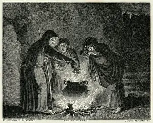 Cloaks: Macbeth - Shakespeare - The Witches - Cauldron